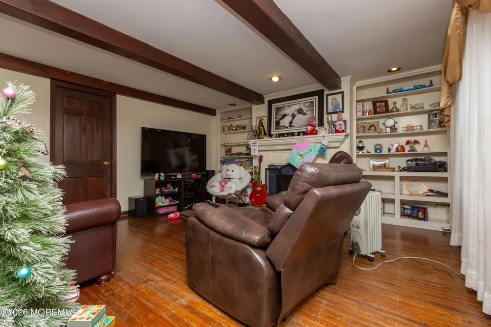 Easy Street Howell, NJ 07731