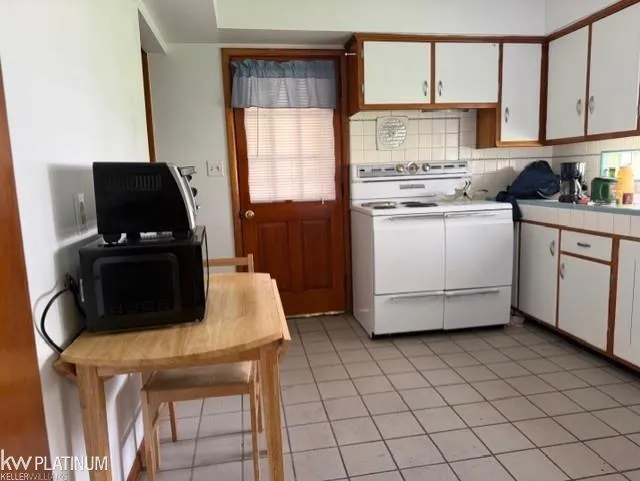 1891 S Parker Street Marine City City, MI 48039
