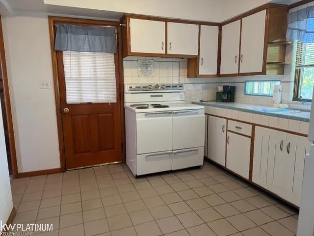 1891 S Parker Street Marine City City, MI 48039
