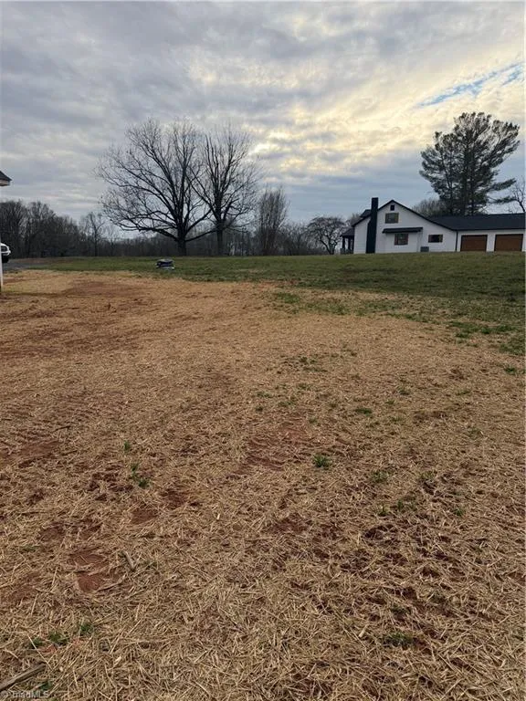 1824 Oak Ridge Church Road Yadkinville, NC 27011