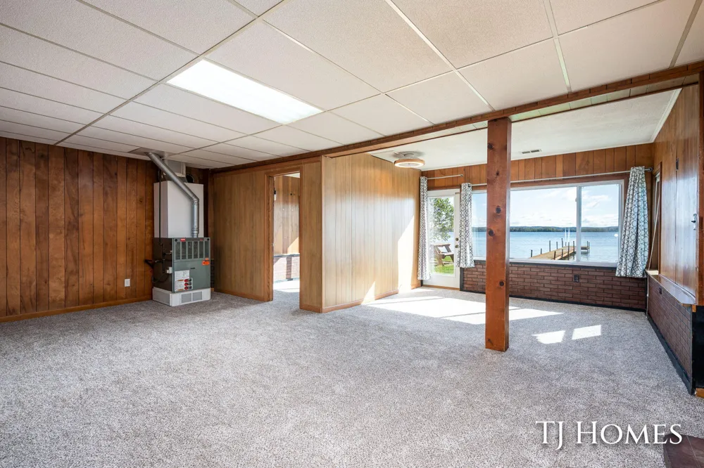 2375 Patterson Road Shelbyville, MI 49344