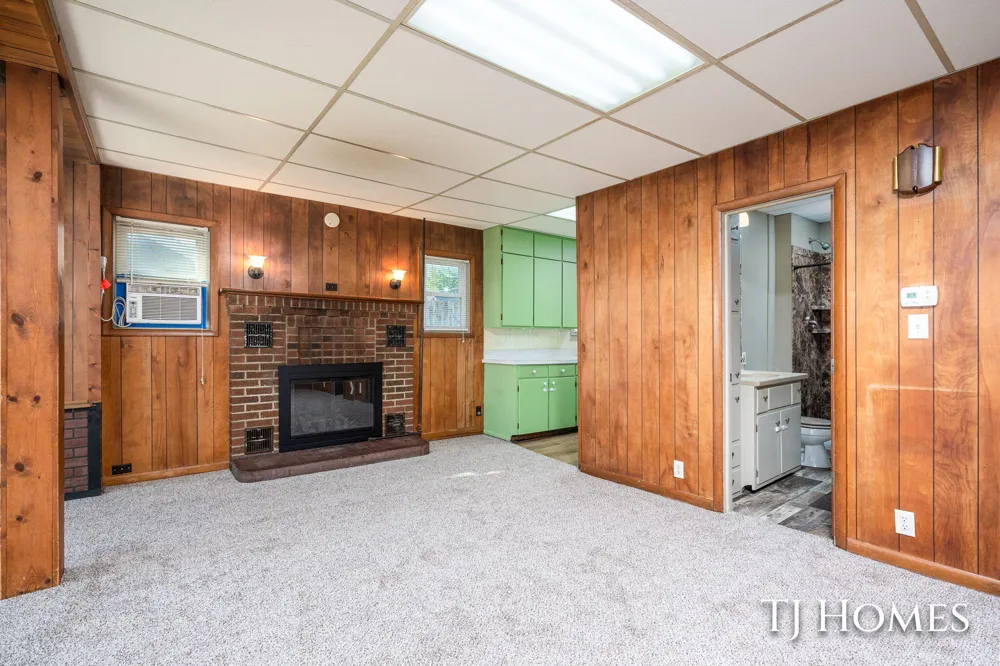 2375 Patterson Road Shelbyville, MI 49344
