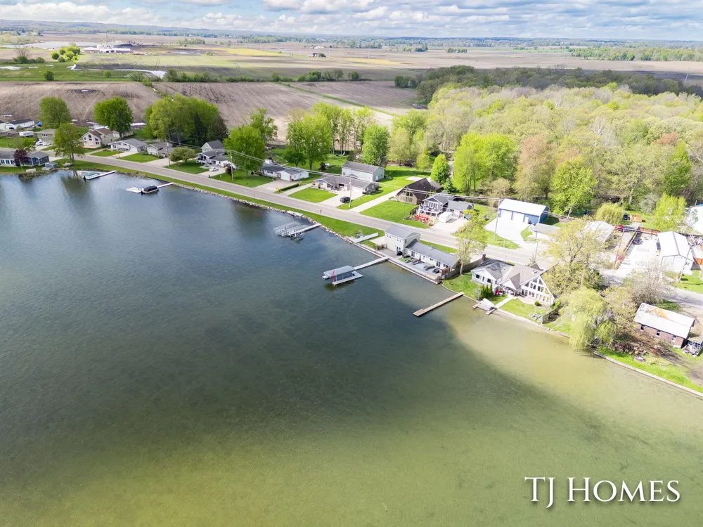 2375 Patterson Road Shelbyville, MI 49344