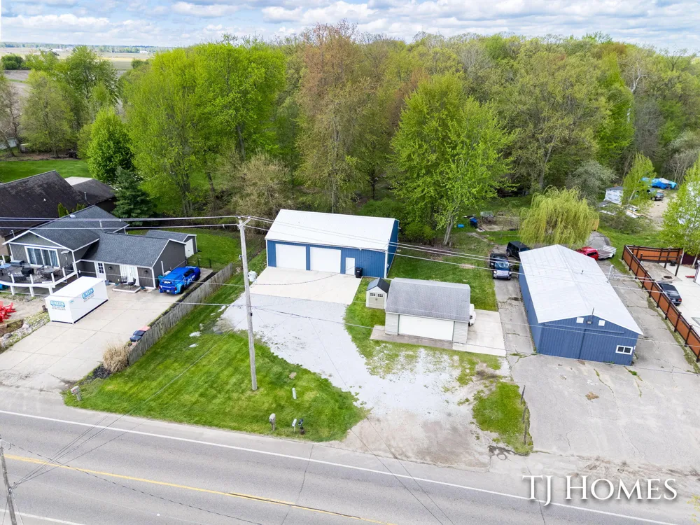 2375 Patterson Road Shelbyville, MI 49344