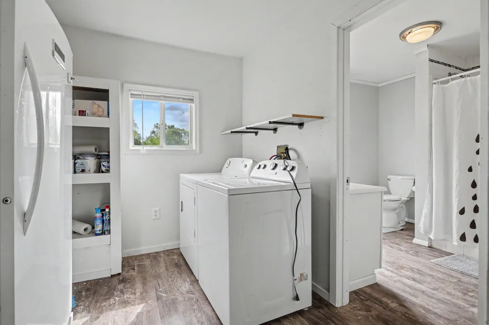 243 E Catherine Street Bellevue Village, MI 49021