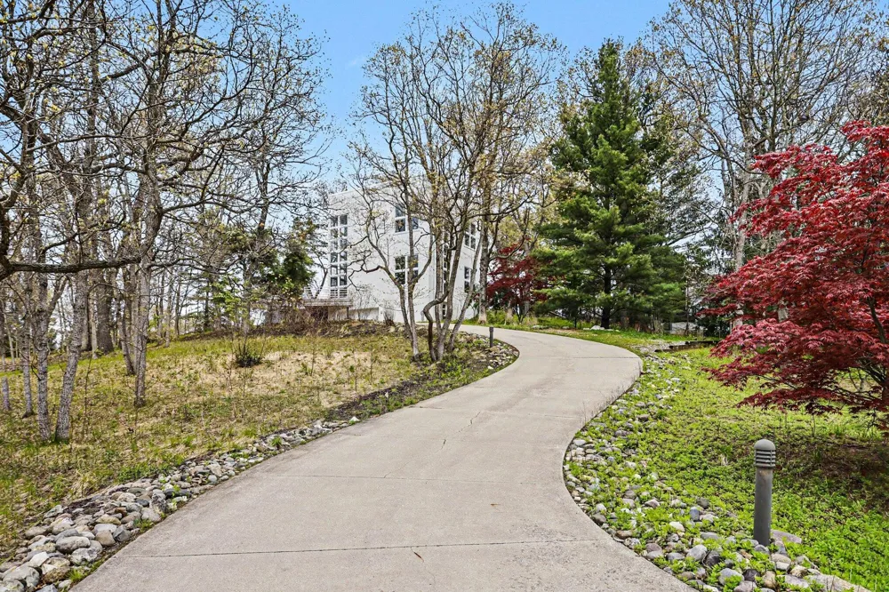 51212 Deer Park Drive New Buffalo, MI 49117