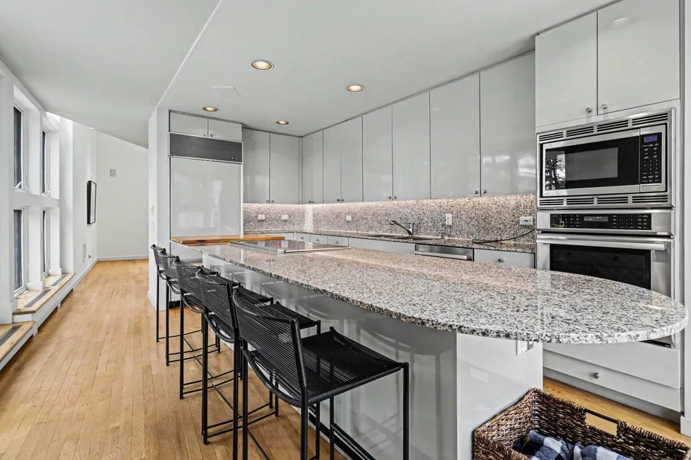 51212 Deer Park Drive New Buffalo, MI 49117