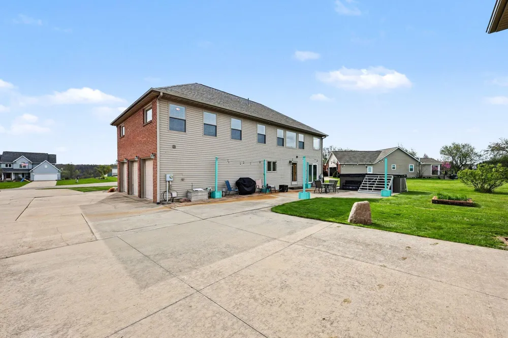 10577 Keane Drive Grass Lake, MI 49240