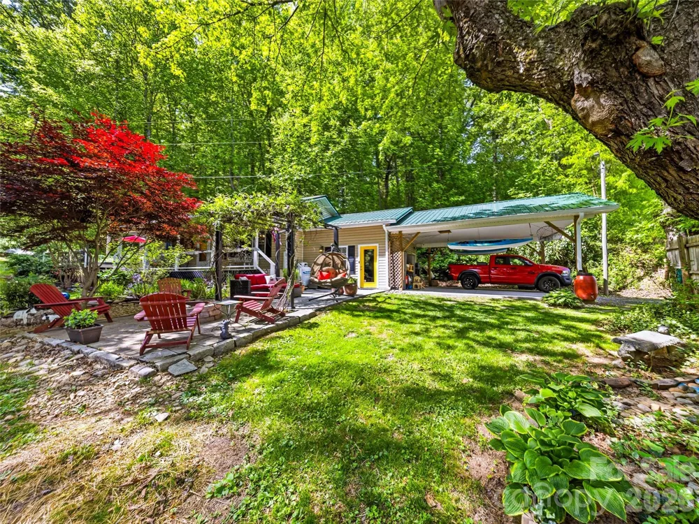103 Old US 19 23 Highway Candler, NC 28715