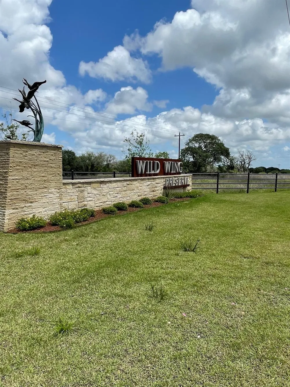 Pintail Lane Columbus, TX 78934