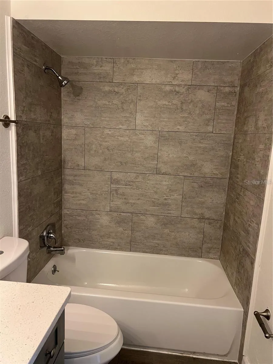 11568 WESTWOOD BOULEVARD #1021 Orlando, FL 32821