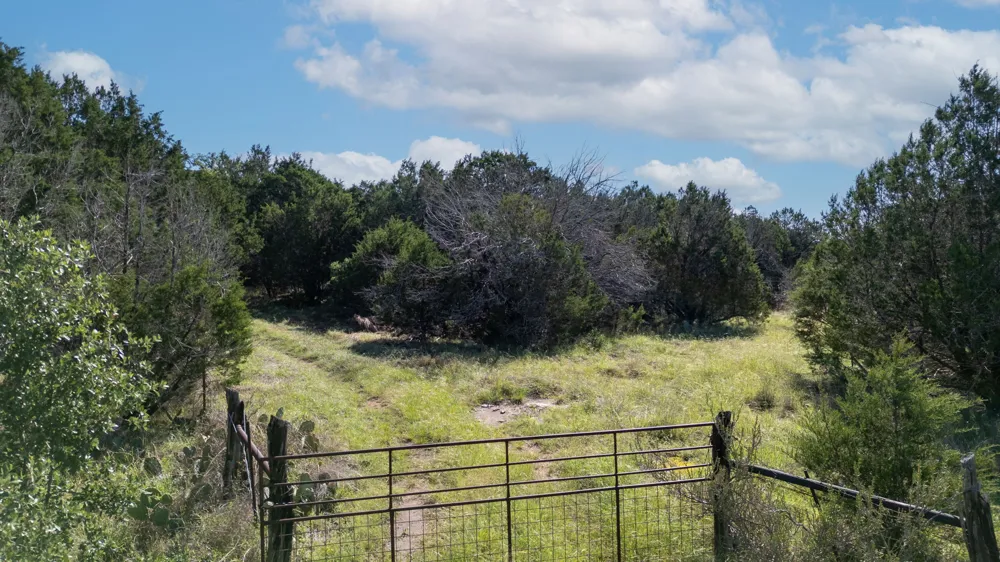 1377 Lampasas, TX 76550