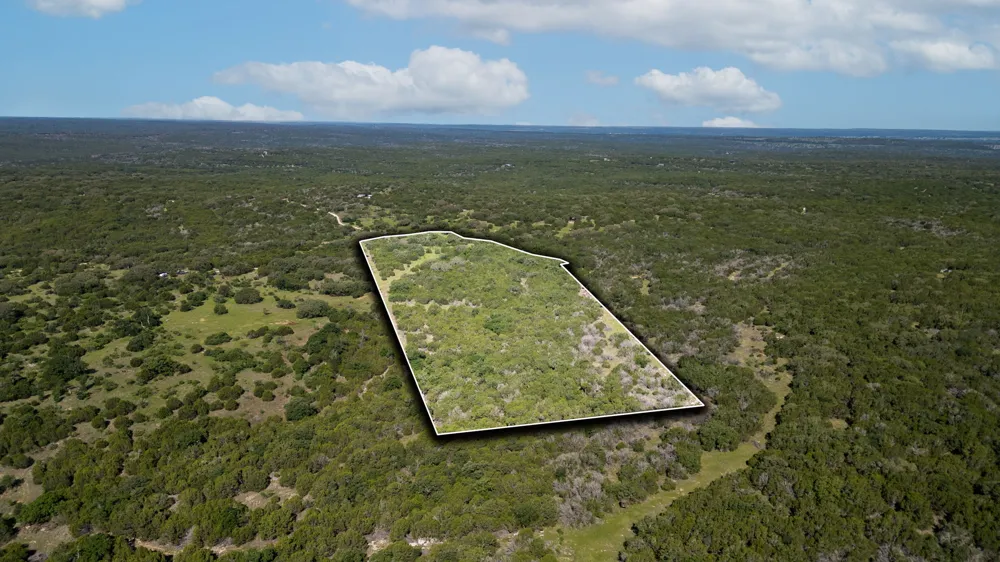 1377 Lampasas, TX 76550