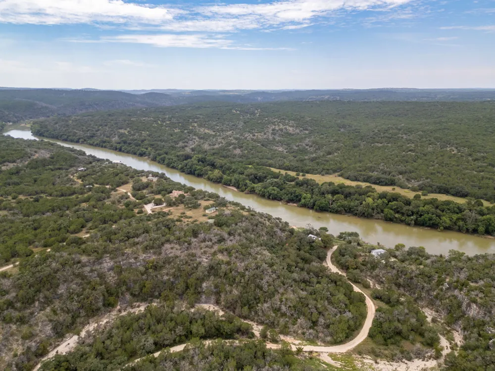1377 Lampasas, TX 76550