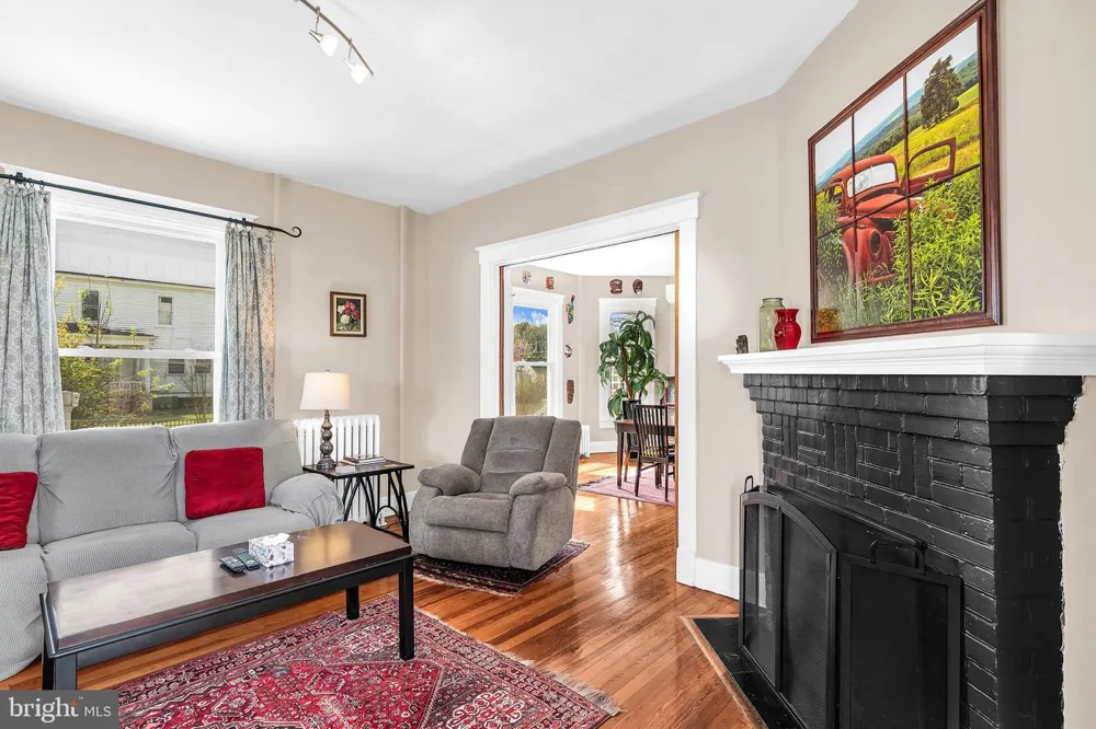 309 GLENBURN AVENUE Cambridge, MD 21613