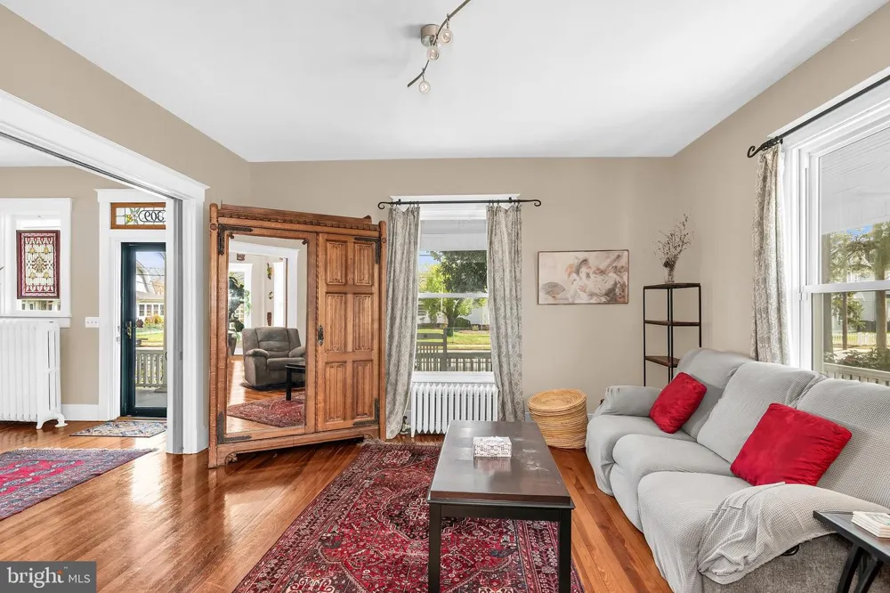 309 GLENBURN AVENUE Cambridge, MD 21613