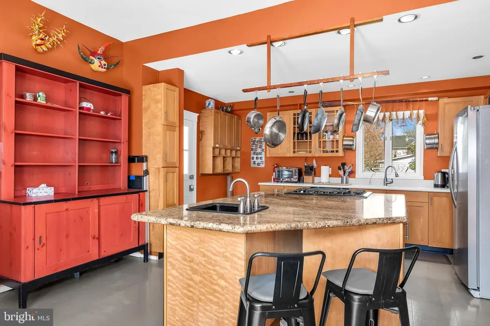 309 GLENBURN AVENUE Cambridge, MD 21613