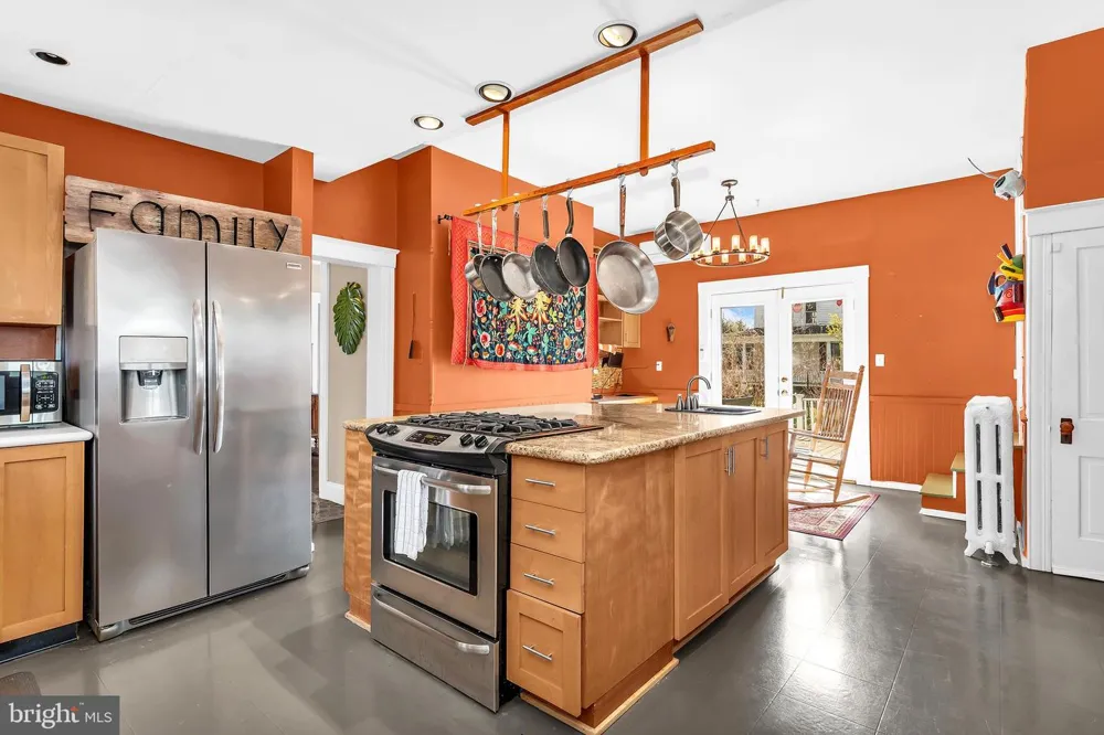 309 GLENBURN AVENUE Cambridge, MD 21613