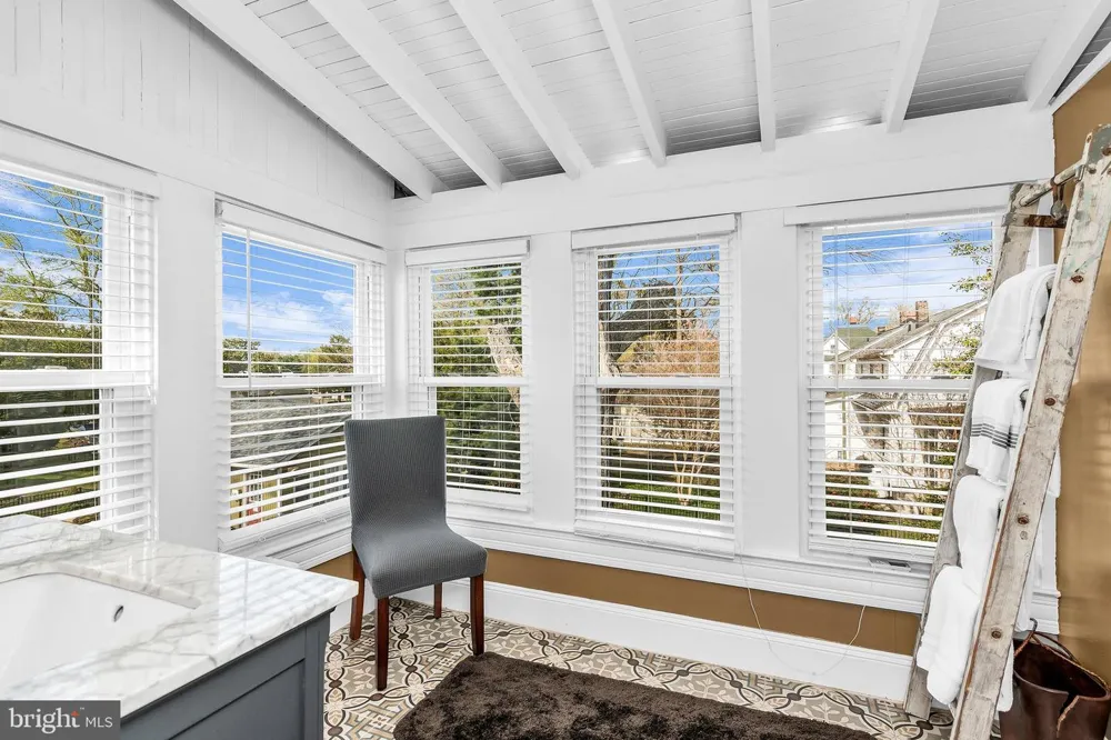 309 GLENBURN AVENUE Cambridge, MD 21613