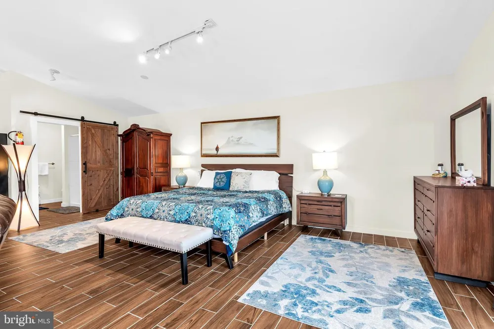 309 GLENBURN AVENUE Cambridge, MD 21613