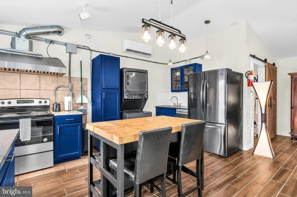 309 GLENBURN AVENUE Cambridge, MD 21613