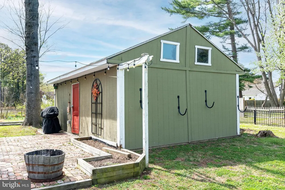 309 GLENBURN AVENUE Cambridge, MD 21613