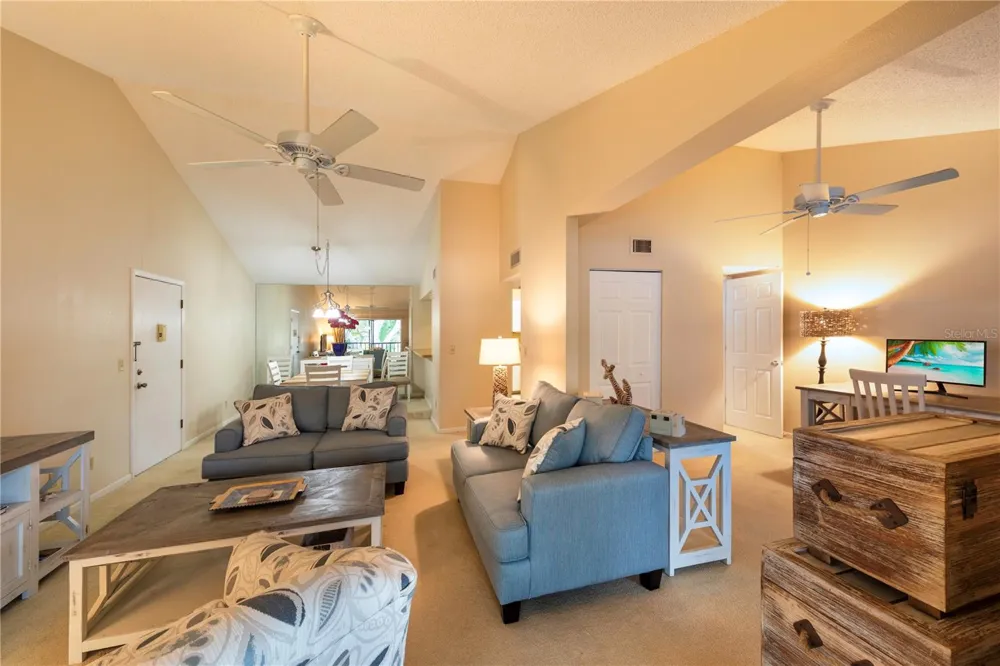 646 BIRD BAY DRIVE E #207 Venice, FL 34285