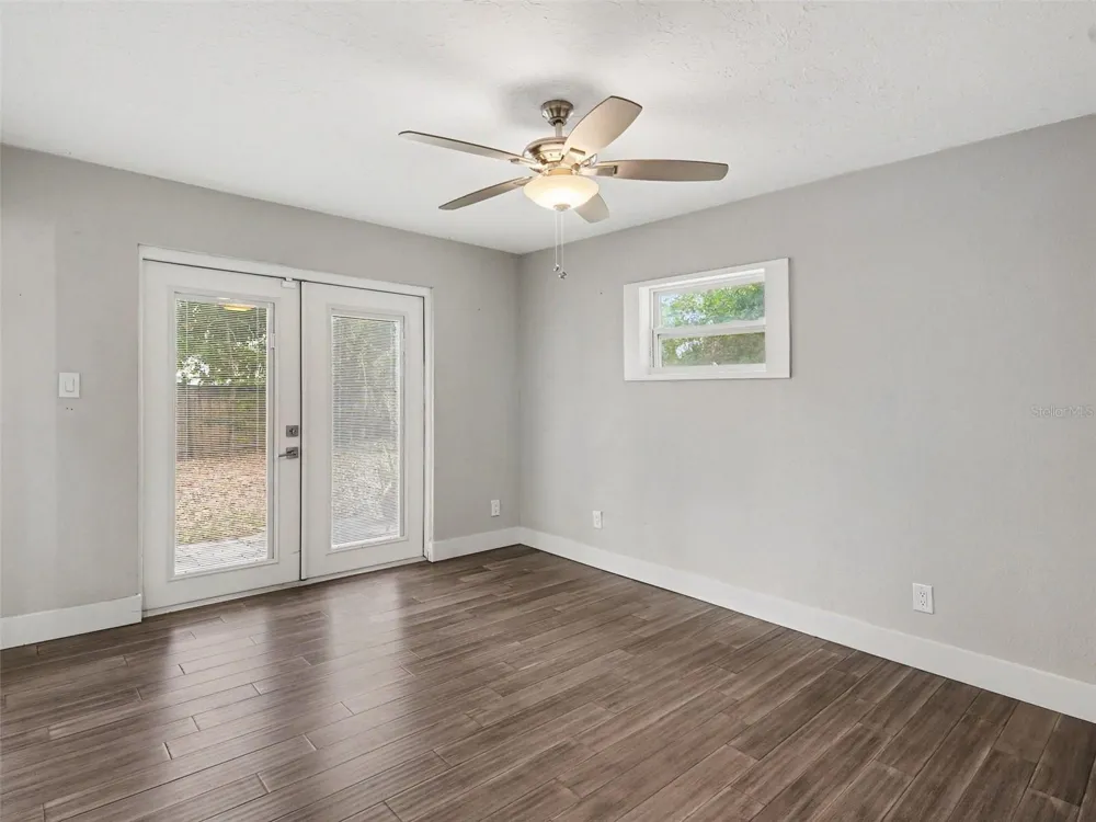 2746 HIBISCUS STREET Sarasota, FL 34239