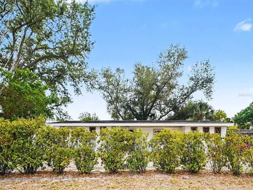 2746 HIBISCUS STREET Sarasota, FL 34239