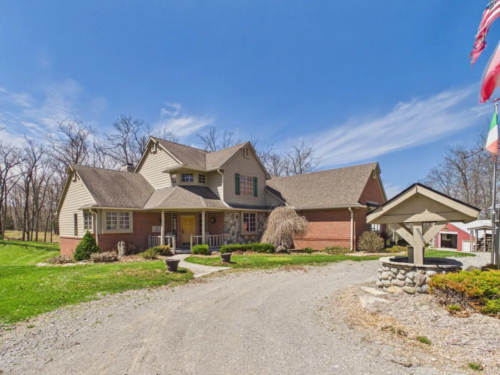 10838 Broad Road Lachine, MI 49753