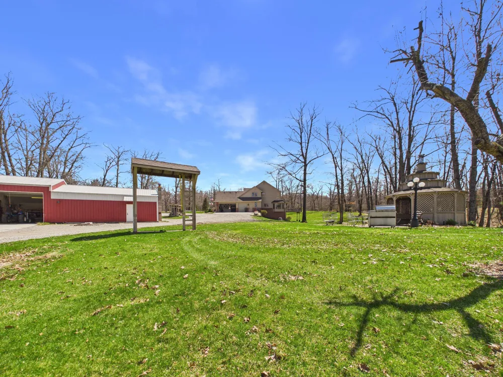 10838 Broad Road Lachine, MI 49753