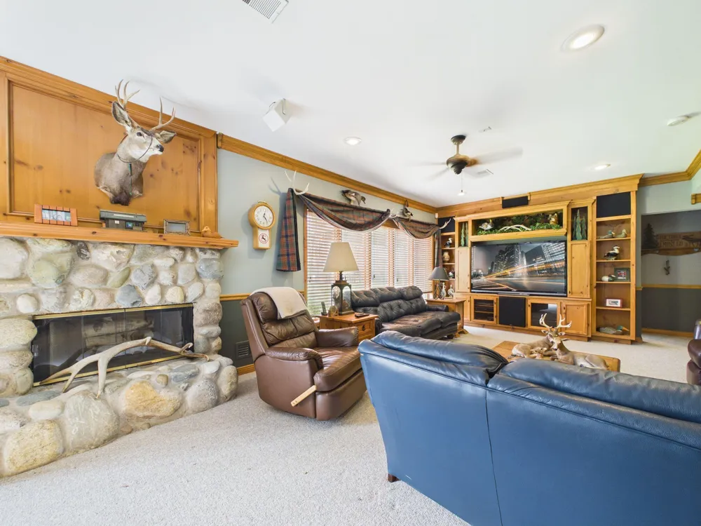 10838 Broad Road Lachine, MI 49753