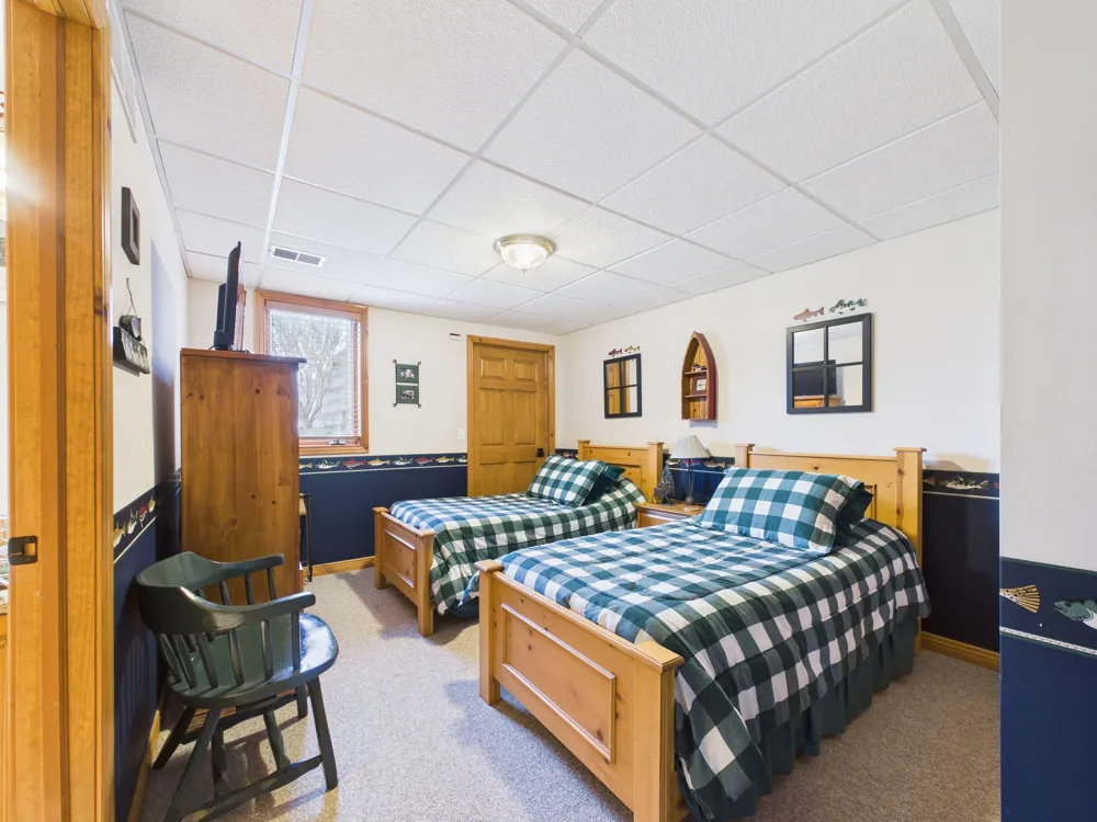 10838 Broad Road Lachine, MI 49753
