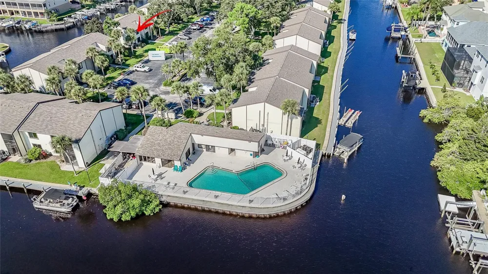 372 MOORINGS COVE DRIVE #372 Tarpon Springs, FL 34689