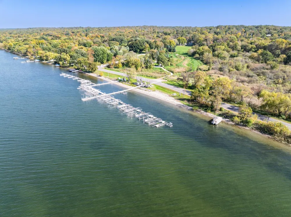 233 Basswood Trail Glenwood, MN 56334