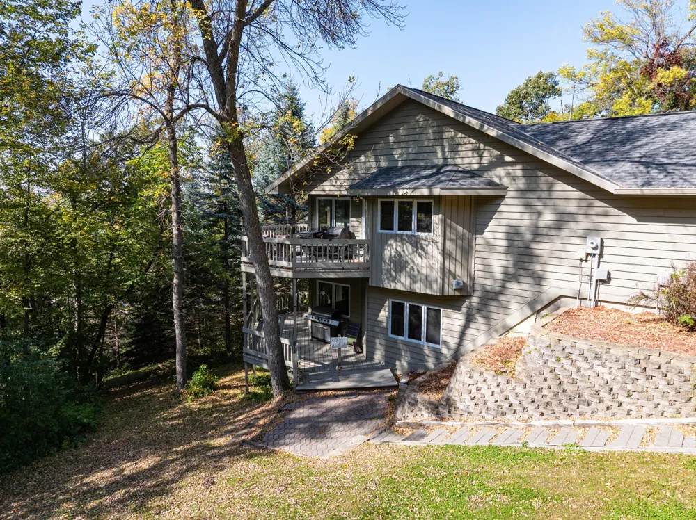 233 Basswood Trail Glenwood, MN 56334