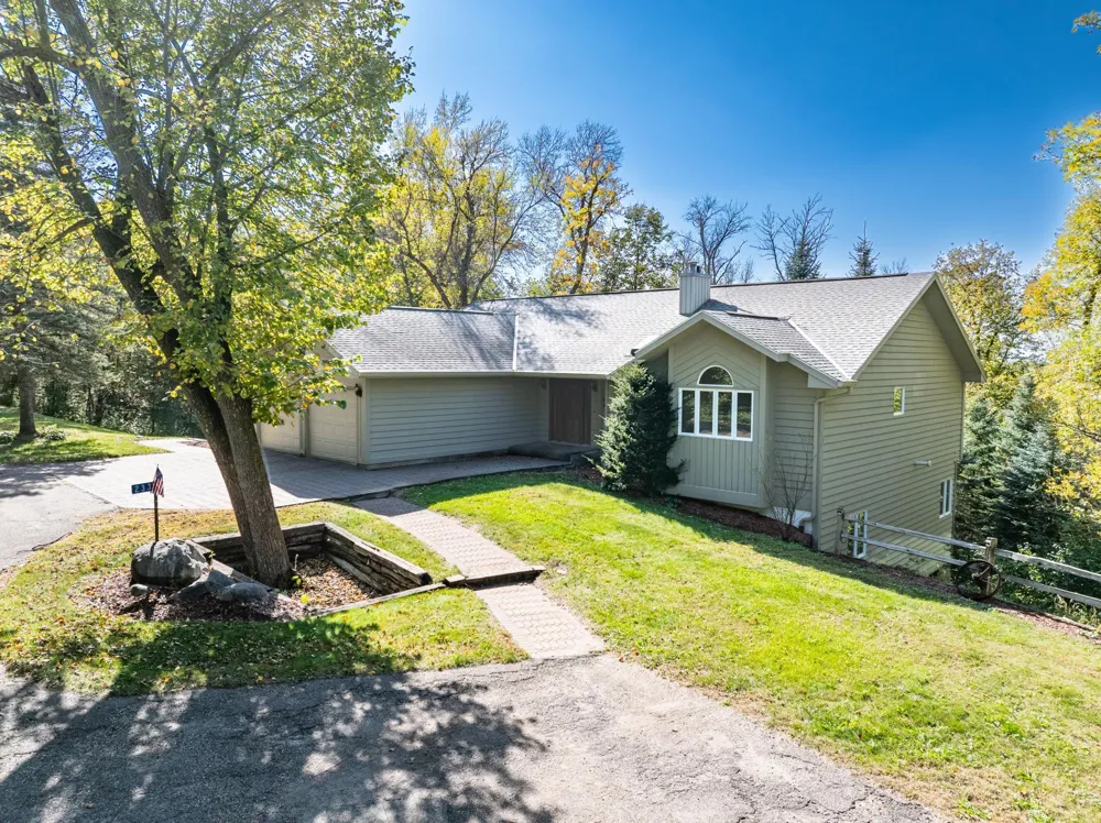 233 Basswood Trail Glenwood, MN 56334