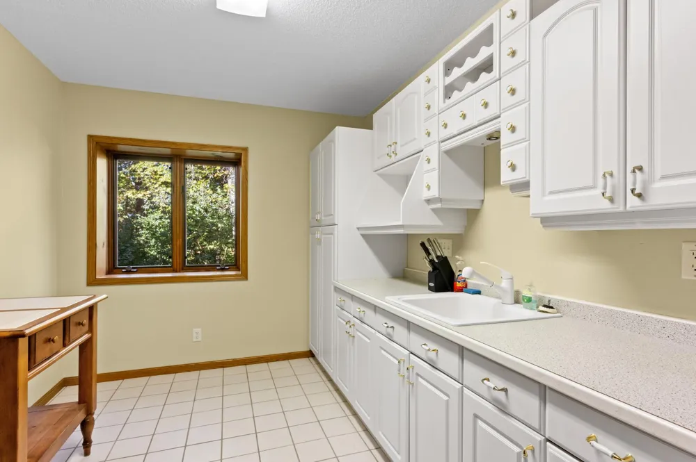 233 Basswood Trail Glenwood, MN 56334