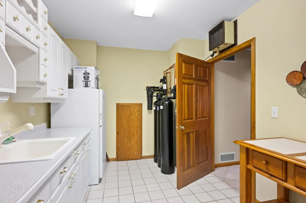233 Basswood Trail Glenwood, MN 56334