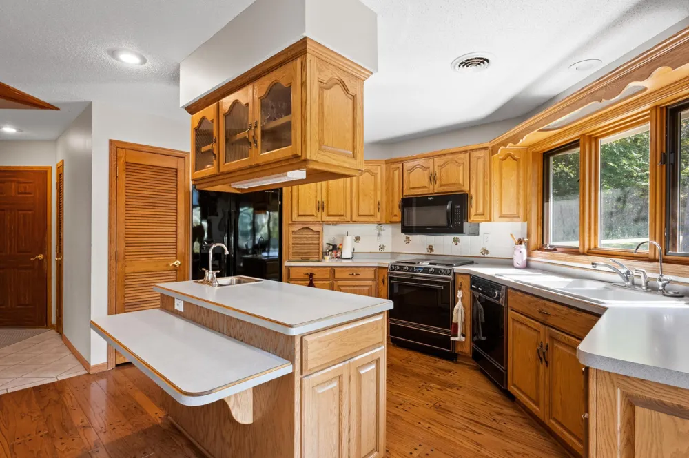 233 Basswood Trail Glenwood, MN 56334