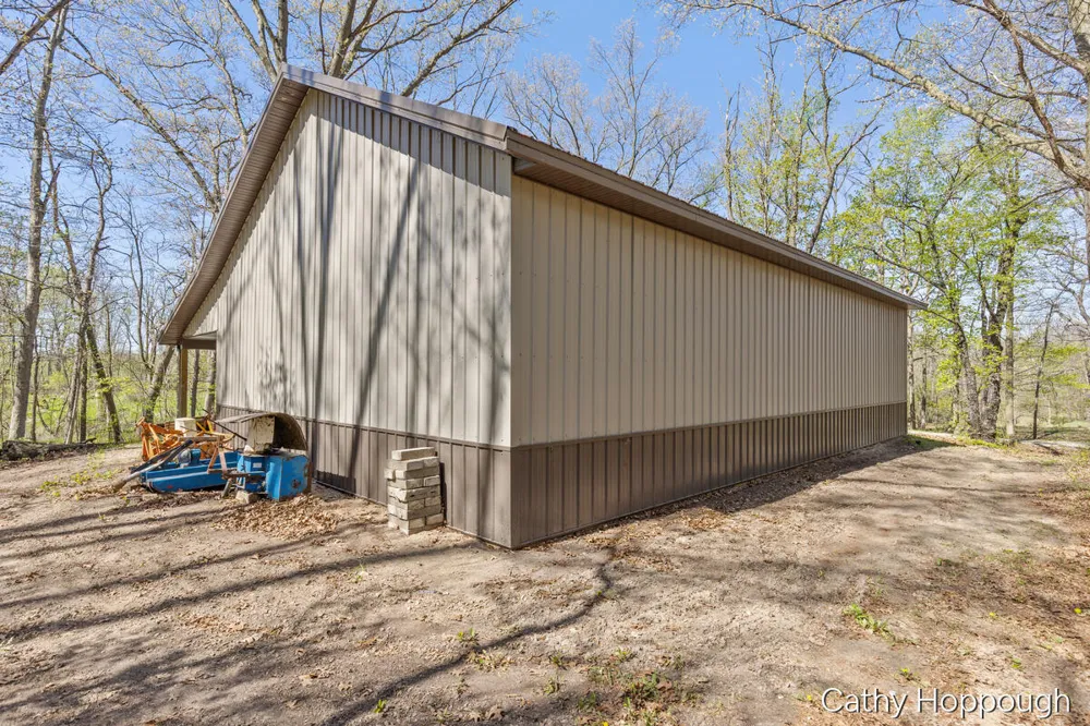 1057 W Tuttle Road Ionia, MI 48846