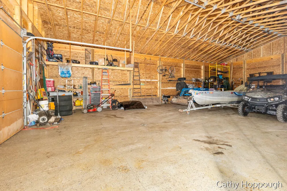 1057 W Tuttle Road Ionia, MI 48846