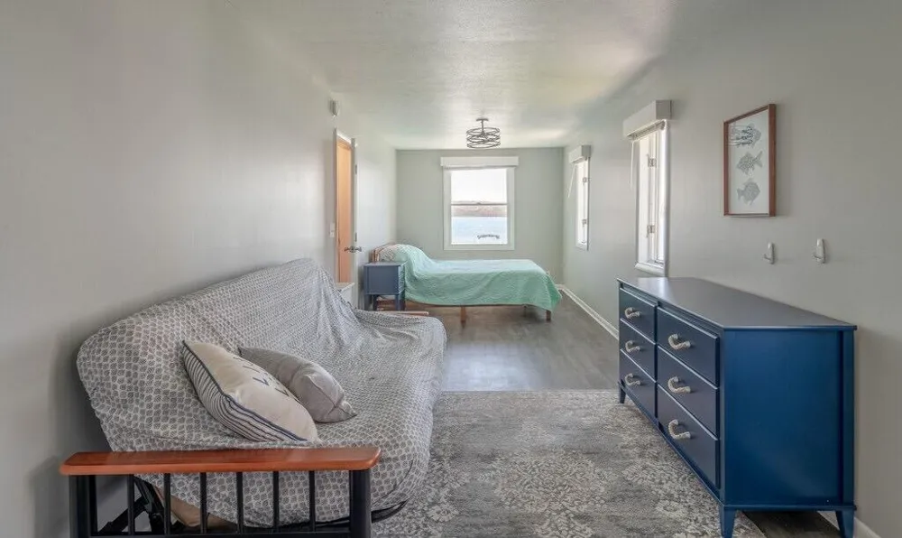 10877 Gun Lake Road Middleville, MI 49333