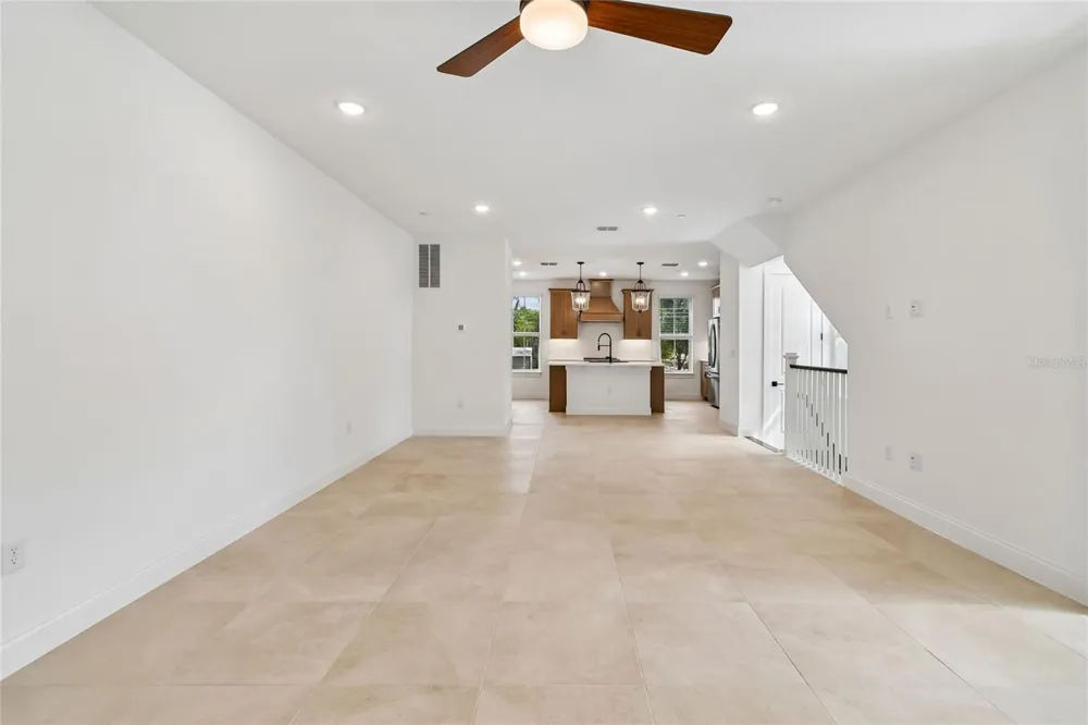 194 PASQUALA Oviedo, FL 32765