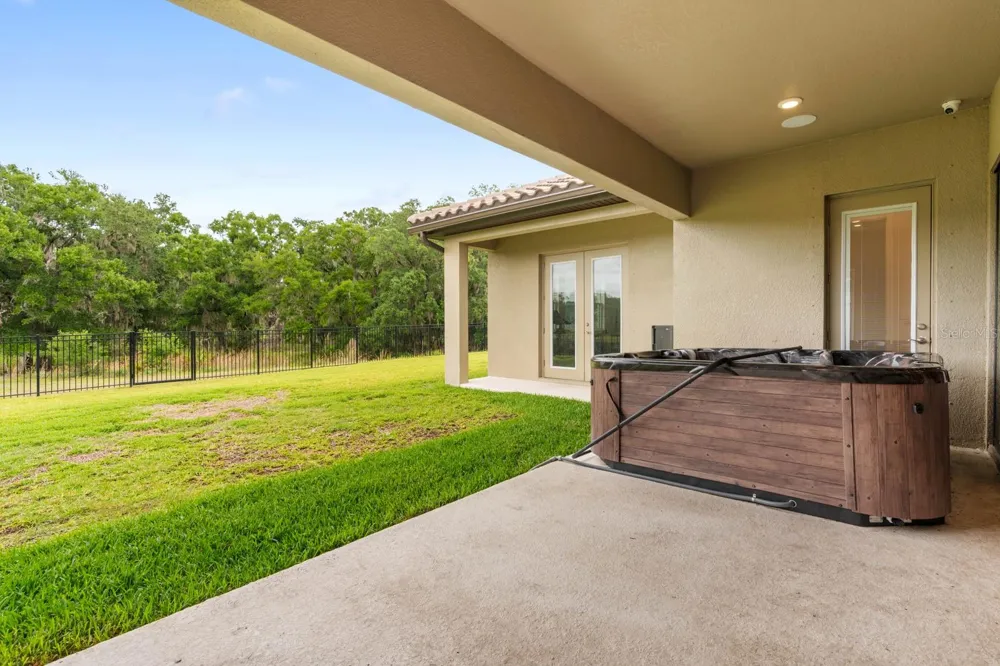 14544 SWISS BRIDGE DRIVE Lithia, FL 33547