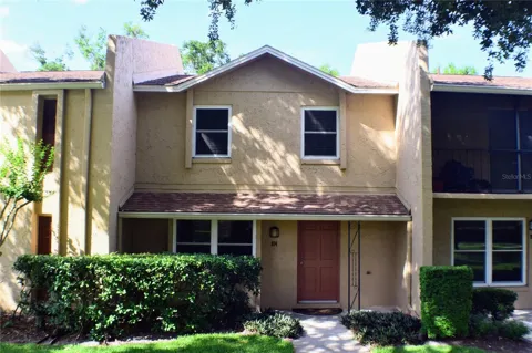 814 PARK LAKE CIRCLE #8