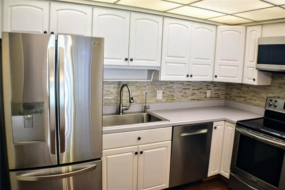 814 PARK LAKE CIRCLE #8 Maitland, FL 32751
