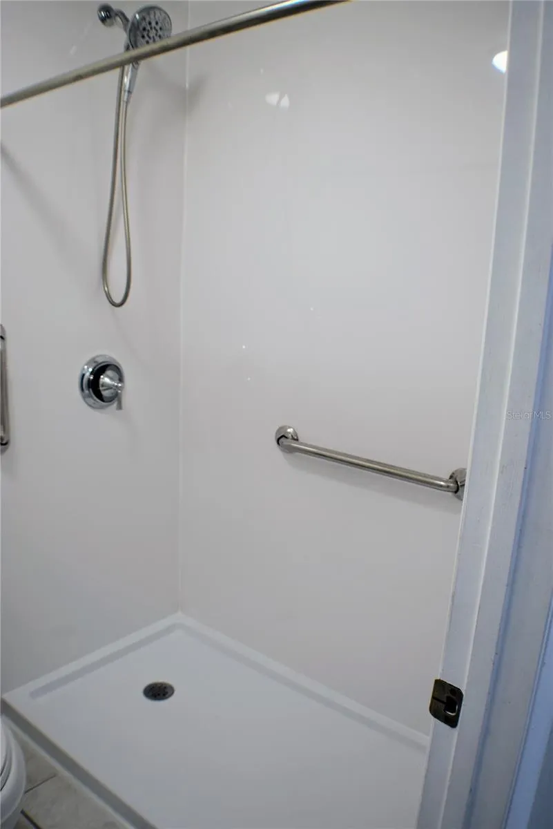 814 PARK LAKE CIRCLE #8 Maitland, FL 32751