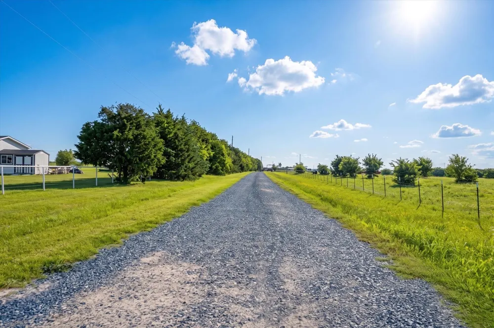 14991 CR 1100 Blue Ridge, TX 75424