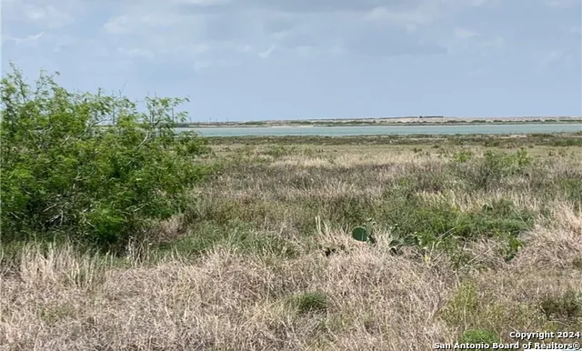 109 SUNRISE DR Rockport, TX 78382